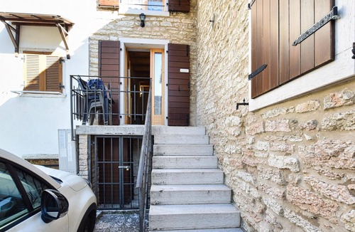 Sant'Anna d'Alfaedo House | Nice home in Fosse di Sant'Anna d'A