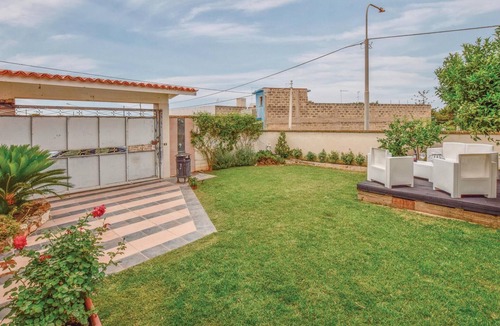 Scoglitti House | Nice home in Scoglitti with WiFi