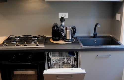 Monte Sacro Apartment | Nomentana House in Viale Gottardo in Montesacro well connected to the center of Rome
