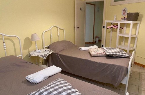 Montagano Bed & Breakfast | OLD CLOCK