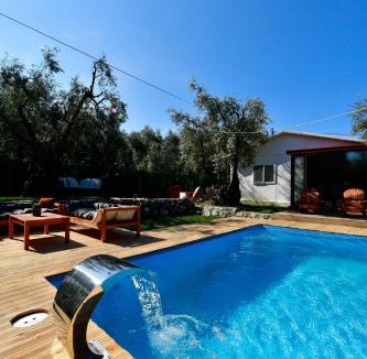 Iznik House | Olive & Lake Villa- Heated pool