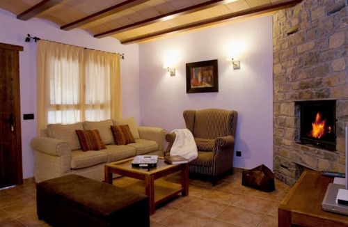 Belsierre Cottage | Ordesa Houses - Lavender House