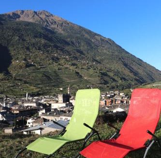 Tirano House | Ostello del Castello Tirano