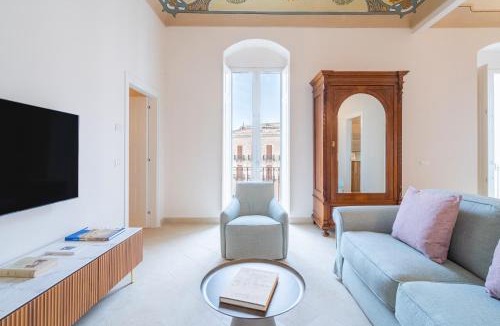 Ortigia Apartment | Palazzo Pupillo fine apartments by Dimore in Sicily