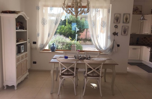 Polignano a Mare Villa | Panoramic villa on coastal stretch north of Polignano a Mare.