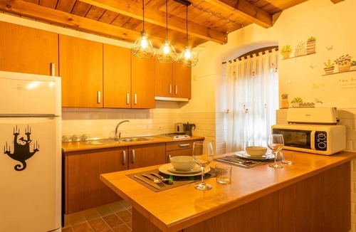 Doctor Barraquer-Grupo Renfe-Policlinico Apartment | PATIO ANDALUZ APARTMENT IN SEVILLE ⭐