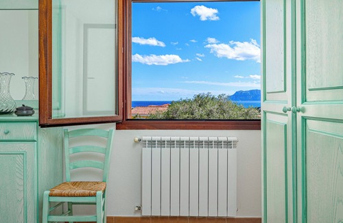 Pittulongu House | Patty's House holiday home with breathtaking views and every comfort