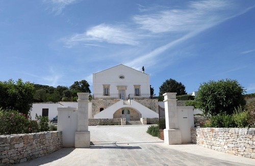 Castellana Grotte Apartment | Peaceful countryside apartment in the heart of Puglia.