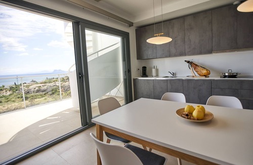 Manilva Apartment | Penthouse with stunning sea view and rooftop terrace