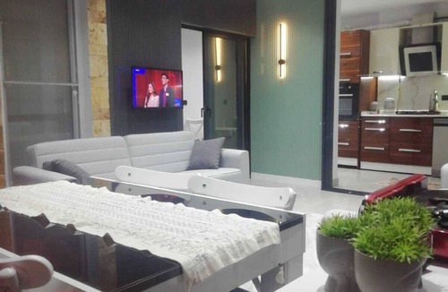 Melikgazi Villa | Perfectly located, family-friendly, single-storey villa with garden