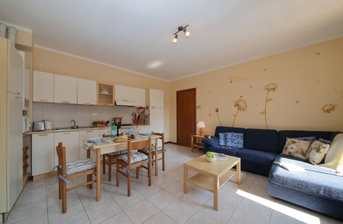 Baveno Apartment | Petalo Bianco 100m from lake