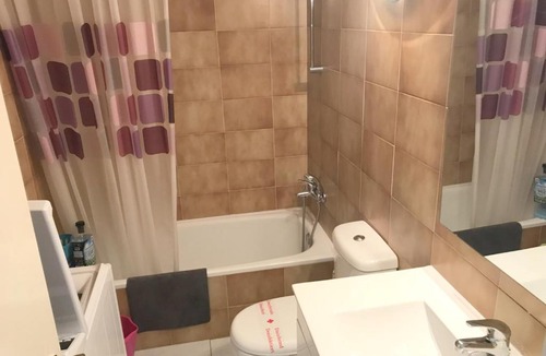 Roses Town Center Apartment | Pi sunyer 2 1