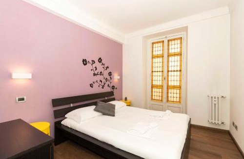 Historic Centre Apartment | Piazza Statuto Central Apartment