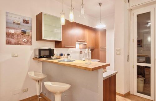 Historic Centre Apartment | Piazza Statuto Elegant Apartment
