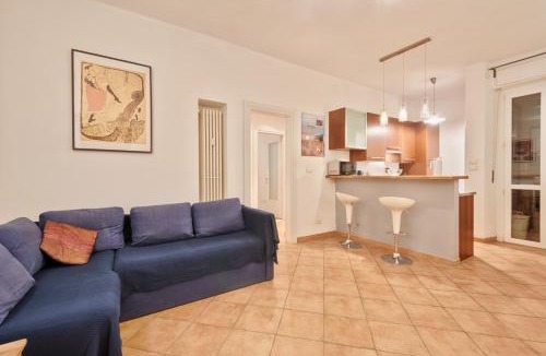 Historic Centre Apartment | Piazza Statuto Elegant Apartment