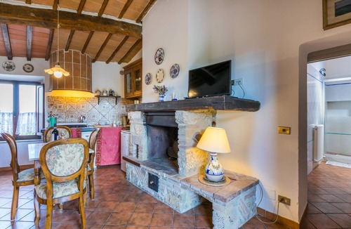 Casciano di Murlo Apartment | Picchio Rosso by Interhome