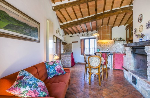 Casciano di Murlo Apartment | Picchio Rosso by Interhome