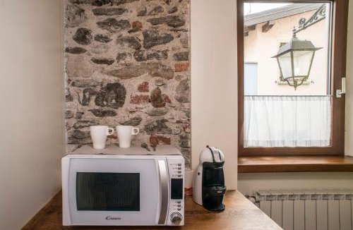 Arona Apartment | PICCOLA VILLA nel Centro Storico