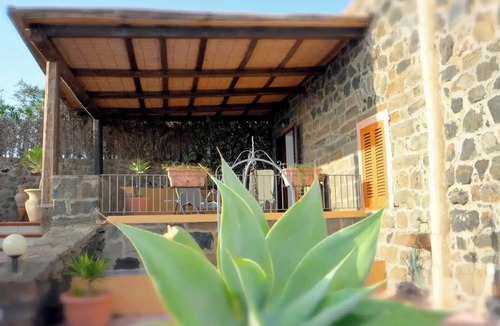 Pantelleria Apartment | Pink Dammuso