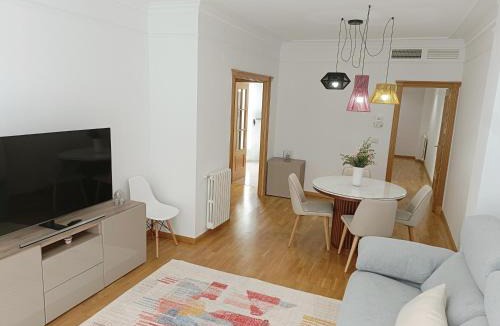 Albacete Apartment | Piso en pleno centro de Albacete con garaje