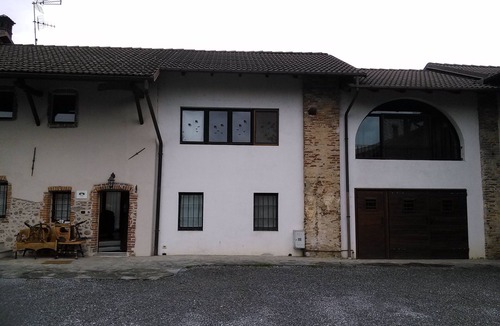 Boves House | Pleasant studio apartment convenient to all the beautiful valleys and ski resorts of Cuneo