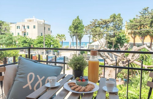 Rivabella Apartment | Ponticello sul Mare, Situato di Fronte la Spiaggia con una Fantastica Vista Mare