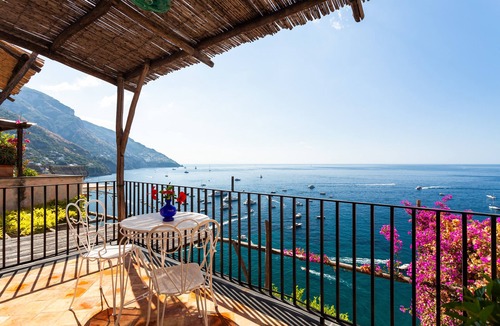 Positano Villa | Positano: Villa Ibiscus ancient villa at 50m on the sea in the heart of Positano