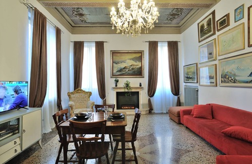 San Faustino-Madonnina-Quattroville Apartment | Prestigious residence a stone's throw from Duomo