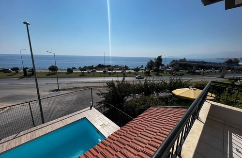 Kargicak Villa | PTİVATE POOL BY SEA SİDE VİLLA3+1