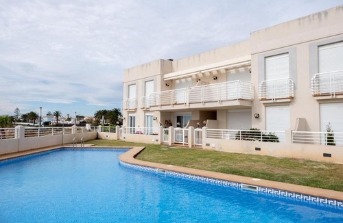 Vinaros Apartment | Quaint Apartment close to the Seabeach
