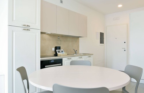 Tessera Apartment | QUEEN HOME VENICE FLY 1