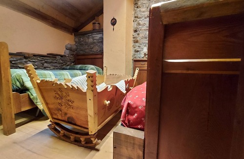Valpelline Apartment | Quiet and cozy apartment nestled in the mountains