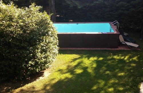 Piossasco Bed & Breakfast | Red Room at Villa Mirano Bed and BreakFast Piossasco - Turin - Piedmont