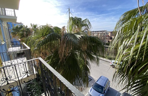 Villa Musone Apartment | Ref 32 Summer rental – Seafront two bedroom apartment