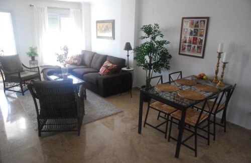 Estepona Apartment | reina sofia 45