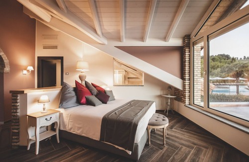 Calamandrana Hotel | Relais Almaranto