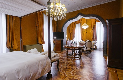 Orta San Giulio Hotel | Relais & Chateaux Villa Crespi
