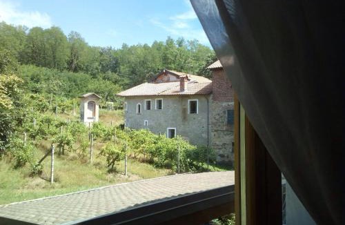Borgomanero Bed & Breakfast | Relais Profumo di Vino