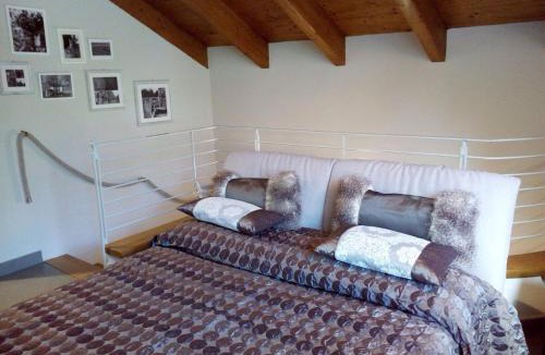 Borgomanero Bed & Breakfast | Relais Profumo di Vino