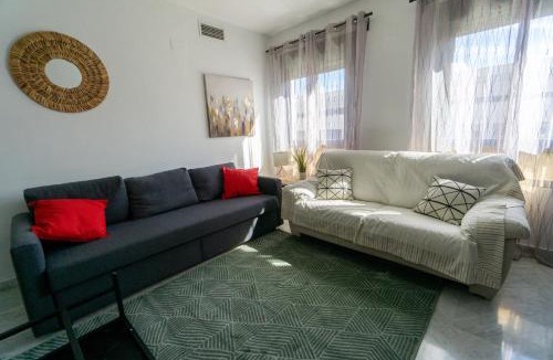 Doctor Barraquer-Grupo Renfe-Policlinico Apartment | RentalSevilla Concejal Alberto Jiménez-Becerril