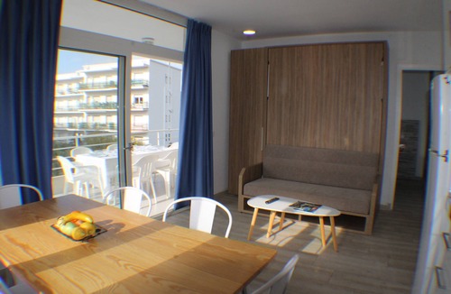 Roses Town Center Apartment | Rescator Resort 201