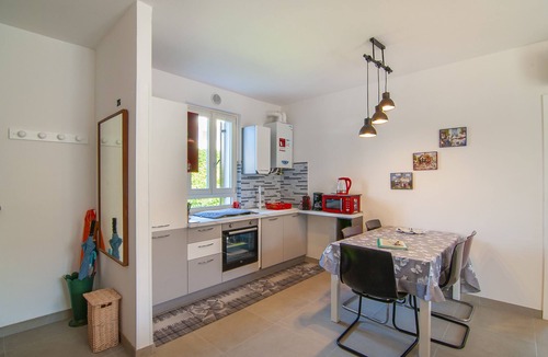 Bardolino Apartment | Residence San Zeno - near centre and lake, parking