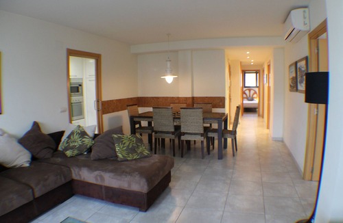 Roses Town Center Apartment | Riera Ginjolers 3 A - Three Bedroom Apartment, Sleeps 6