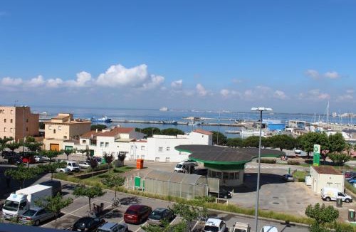Roses Town Center Apartment | ROC MAR 3 3B - Apartamento cerca del centro y de la playa - terraza con vistas al mar y al puerto