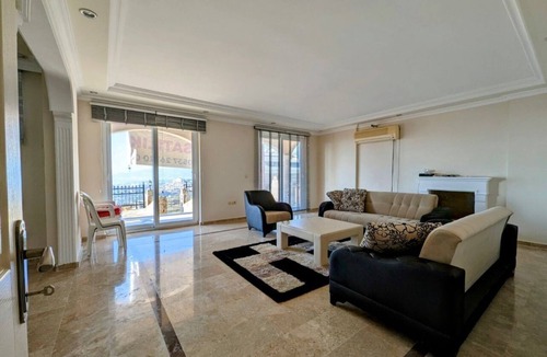 Kargicak Villa | Romantic Villa Jasmin Tukije 6 minutes drive beach and stores