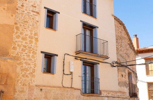La Mata de los Olmos Apartment | Room 'Pajaritos' in La Mata de los Olmos