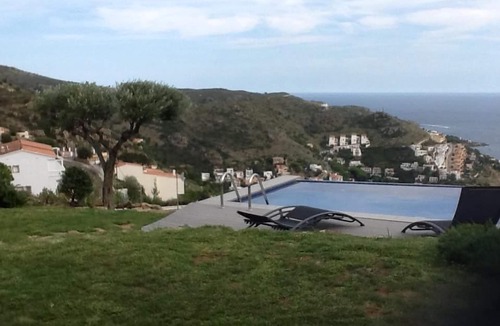 Almadraba-Canyelles House | Rosas canyelles: Fully equipped villa, air-conditioned, infinity pool, sea view