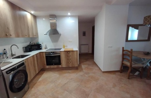 Adahuesca Apartment | Rosellas Apartment, near Alquézar, in Sierra de Guara