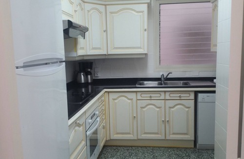 Roses Town Center Apartment | ROSES Super apartment PREMIERE LIGNE de MER for 6.- 8 PERSONES CENTRE VILLE