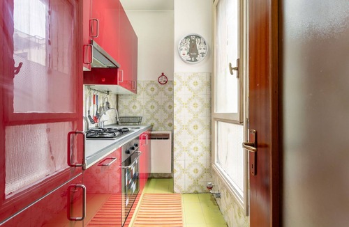Precotto Apartment | Rucellai, Studio With Shared Pool By Halldis